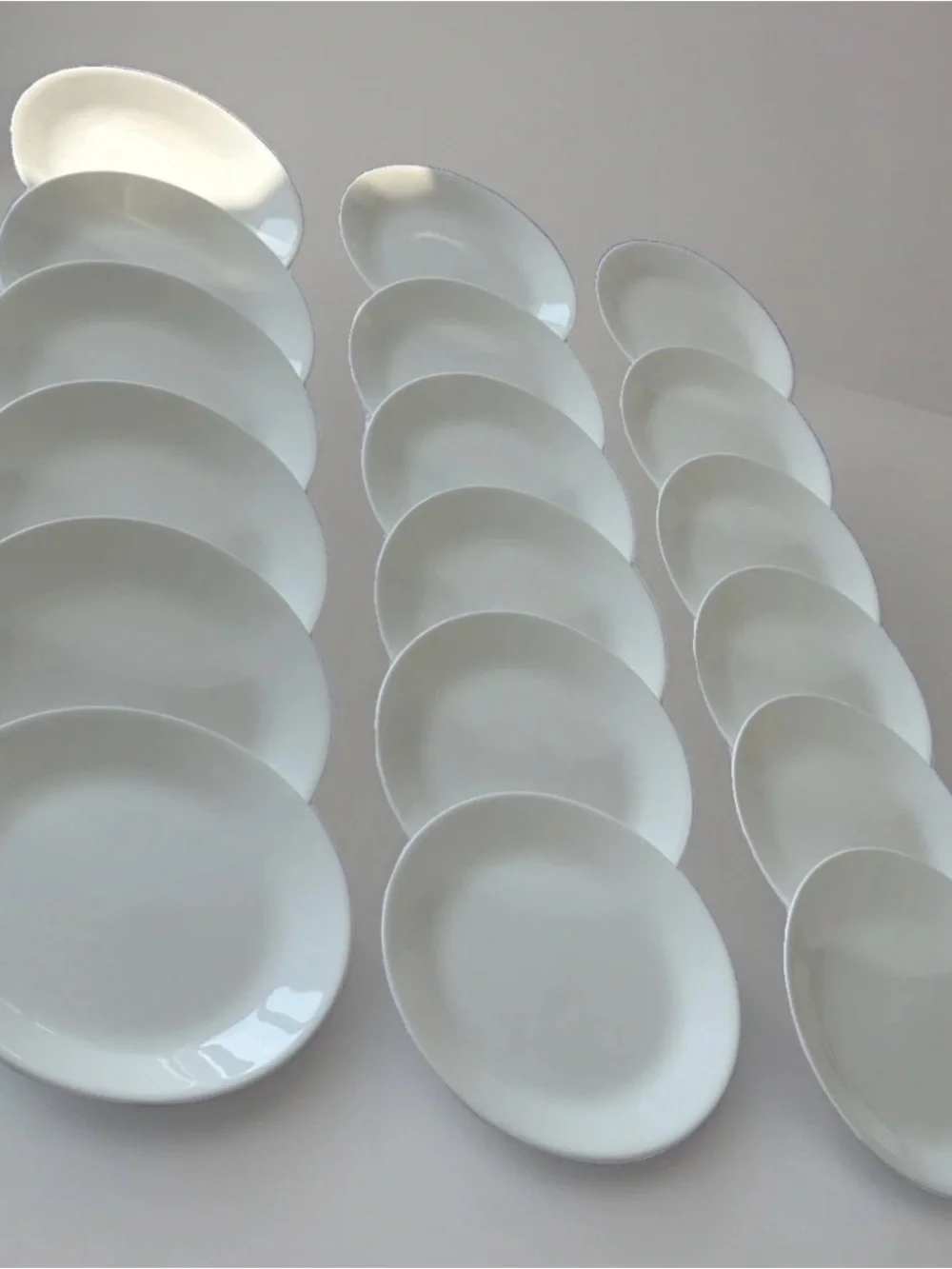 18 Corelle WINTER FROST Dinner Plates 10.25”  Perfect For Buffet!